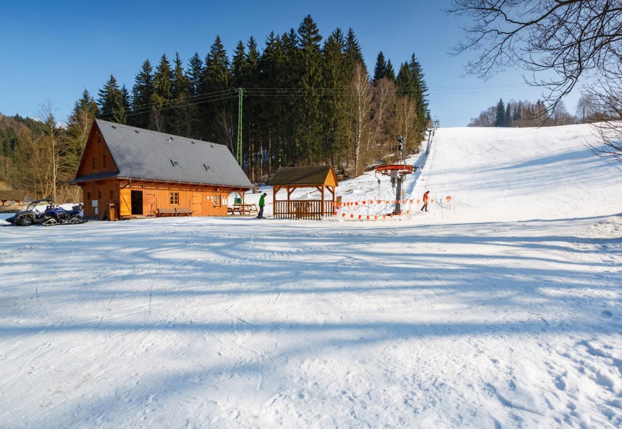 X-Park Frantiskov Hotel Jindrichov Buitenkant foto